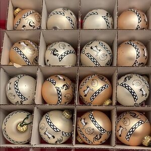 Elegant Holiday Ornament Set - Gold and Cream